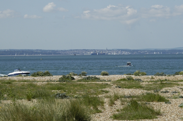 hayling island views landscape-074.jpg - GUNNER POINT - WEST HAYLING ISLAND - 7.6.08 - LOOKING OVER TO RYDE, IOW
